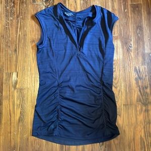Athleta top